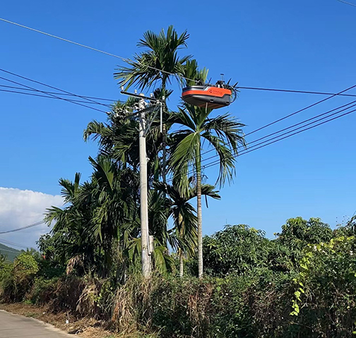 自上線帶電絕緣涂覆機器人首次海南上班